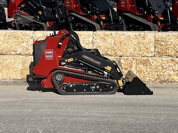 Toro Dingo TX1000